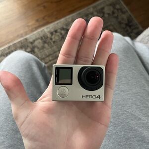 GoPro HERO4 Action Camera